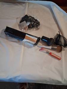 lot 116 image: Makeup Brush Set with Blending Brushes and Accessories