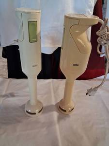 lot 127 image: Braun Type 4-172-B Household Blending Mixer 120V 60Hz Max 120W Lot of 2