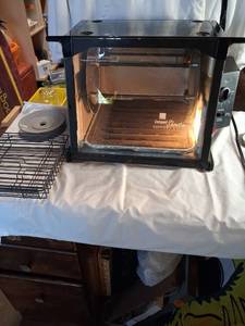 lot 153 image: Ronco Compact Showtime Rotisserie BBQ Oven