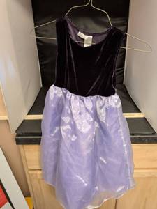 lot 4 image: Perfectly Dressed Girls Size 6 Purple Velvet and Lavender Organza Dress