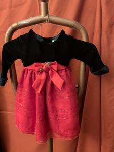 lot 5 image: Couture Girl Childrens Black and Red Dress with Bow