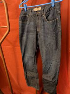 lot 42 image: Wrangler Jeans Co Slim Straight 33 x 30