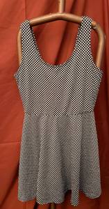 lot 51 image: Bobbie Brooks Ladies Swimsuit M Black White Polka Dot Tank