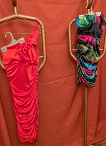 lot 61 image: Speechless Womens One-Shoulder Ruched Dress Size S