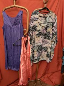 lot 72 image: Womens Clothing Lot 3 Pieces night wear Small to medium