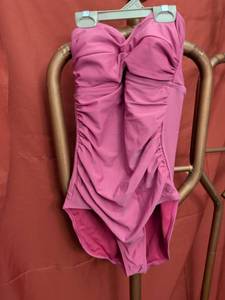 lot 73 image: Mirrorona Pink Ruched One-Piece Swimsuit with Built-in Bra