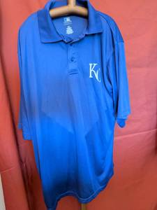 lot 89 image: MLB Kansas City Royals KC Polo Shirt Blue Large