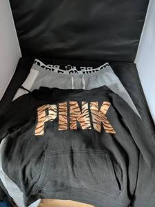 lot 100 image: PINK Mens Boxer Briefs 3-Pack Tiger Print Black Grey White