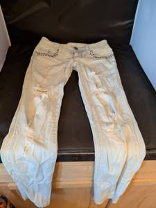 lot 137 image: Mossimo Supply Co. Skinny Jeans Size 1 Distressed White Denim