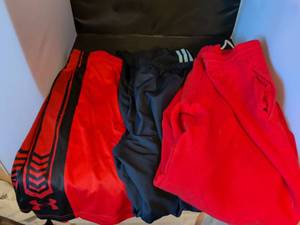 lot 148 image: Clothing Lot Bundle Red Black Navy Jackets Pants 5 Items