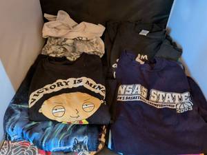 lot 162 image: Assorted graphic tees mens shirts large to 3x large