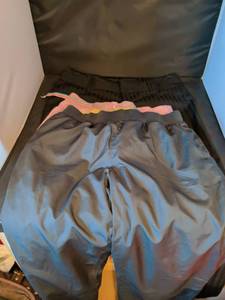 lot 163 image: Clothing Lot Bundle 4 pieces Pants Shorts