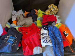 lot 232 image: Kids Clothing Lot 20 Pieces Assorted Sizes Brands