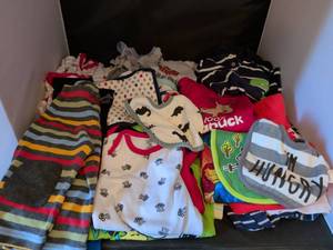 lot 235 image: Kids Clothing Lot Bibs Bandanas 06-18 Months
