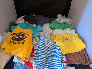 lot 237 image: 9-Month-Old baby boy clothes