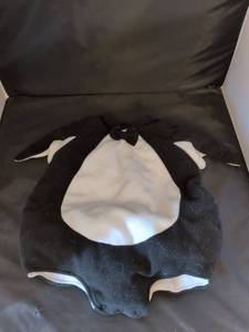 lot 239 image: Penguin costume 6 to 12 months