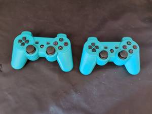 lot 260 image: 2x Wireless Controller CECHZC2U Bluetooth DualShock III PS3 Turquoise