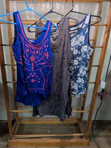 lot 8 image: Marisol Womens Tank Tops Lot 3 Pieces Size L