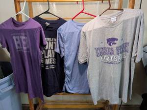 lot 25 image: 4 Assorted Graphic T-Shirts Bundle Kansas State Football Huntington Size XL