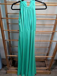 lot 99 image: Blundoch Sleeveless Maxi Dress Size 12