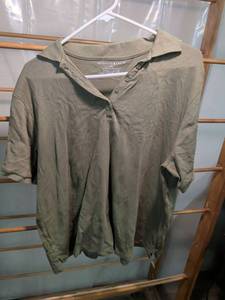 lot 130 image: Mountain Lake II 2X Henley Shirt 100% Cotton