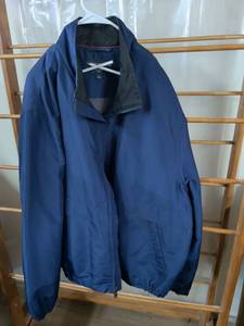lot 142 image: Dockers Mens XL Blue Windbreaker Jacket