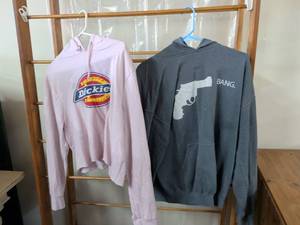lot 144 image: Dickies Hooded Sweatshirt XL Pink and Charcoal Hoodie Lot of 2