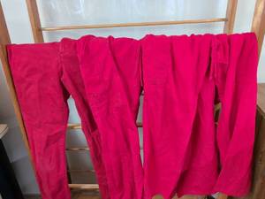 lot 163 image: Red Slim Ankle Pants Size 427 Lot of 3