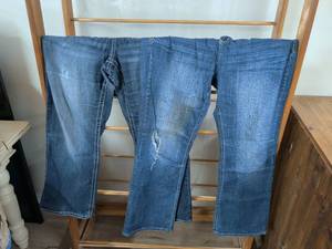lot 166 image: Hydraulic Jeans Womens Size 18 Lot of 2 Pairs