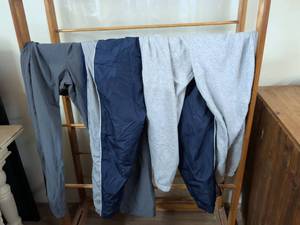 lot 171 image: Reebok No Boundaries M (8-10) Athletic Pants Lot 3Pieces
