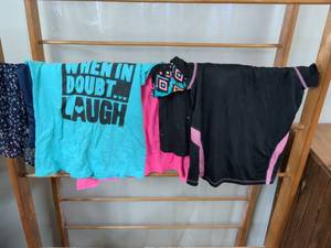 lot 193 image: Justice Girls Clothing Lot Size 8 5-Piece Bundle
