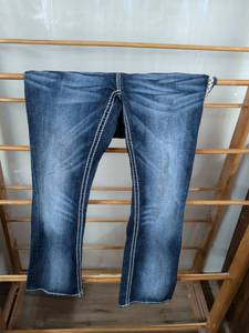 lot 198 image: Rock Revival Jeans Size 25 Embellished Bootcut