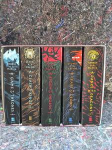 George R.R. Martin A Song of Ice and Fire 5-Book Box Set Bantam