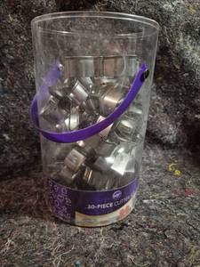 lot 27 image: Wilton 30-Piece Cutter Set