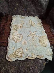 lot 35 image: 2 Pair of 4 Each Tablemats