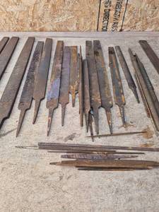 lot 315 image: Lot of 20 Hand Chisels and Files Various Sizes