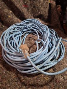 lot 433 image: Long Extension Cord