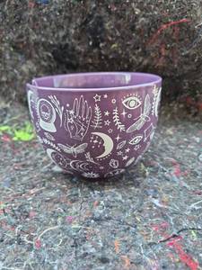 lot 517 image: Spencer Gifts Celestial Design Bowl Purple Dishwasher Safe Microwave Safe