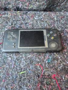 lot 542 image: Retro Game 3000 in 1 16GB Handheld Game Console - No Power Adaptor - Not Tested