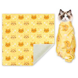 lot 2399 image: INKNOTE 27.5 Inch Cat Grooming Wrap Fabric Pet Adhesive Restraint Cloth