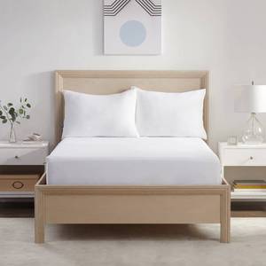 lot 9043 image: Serta Power Chill Cooling Waterproof Mattress Protector, King