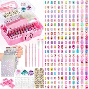 lot 19037 image: 480 Pcs Girls Press ons False Nail Art Kit with Storage Case