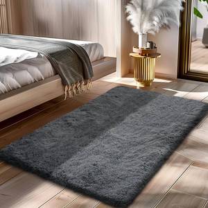 lot 13942 image: Yongyangjuxin Grey Shag Area Rug 2x4
