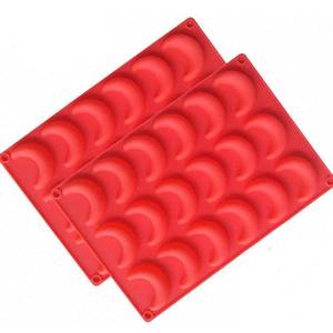 lot 14446 image: Longzang 18 Cavity Moon Silicone Mold Pack 2