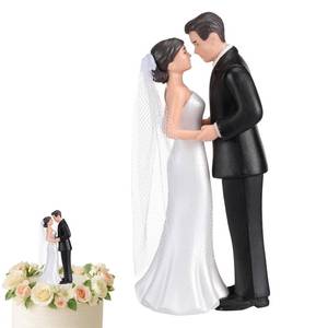 lot 8196 image: Remerry 4.5 Bride and Groom Wedding Cake Topper,Romantic Era,White