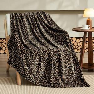 lot 8236 image: Bnuitland Cheetah Print Blanket, Fleece Leopard Print Blanket Home Decor