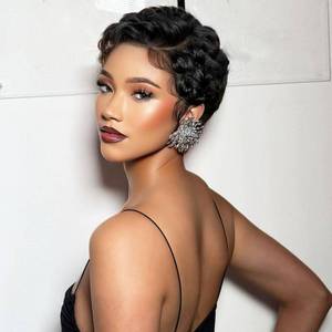 lot 10447 image: showreal Pixie Cut Wig Human Hair Curly 13x4 HD Lace Front Wig Glueless Short Layered Pixie Cut with Bangs Pre Plucked Natural Black Wig for Black Women��13x4Lace025-1B��