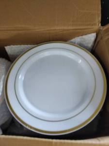 lot 1404 image: Ceramic Dinnerware Plates Gold Trim 10.25in