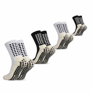 lot 18139 image: Yufree Soccer Grip Socks, 4 Pairs