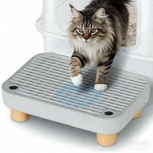 lot 1542 image: Emmanoth Cat Litter Box Step Anti-Tracking Ramp
